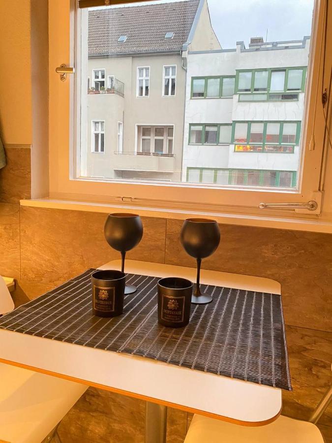 Cozy Modern With Small Balcony In The Heart Of Appartement