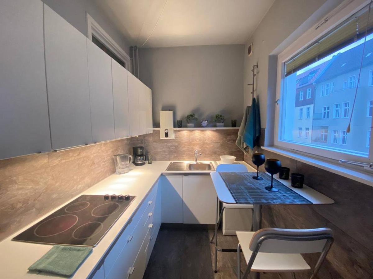 Appartement Cozy Modern With Small Balcony In The Heart Of Berlijn